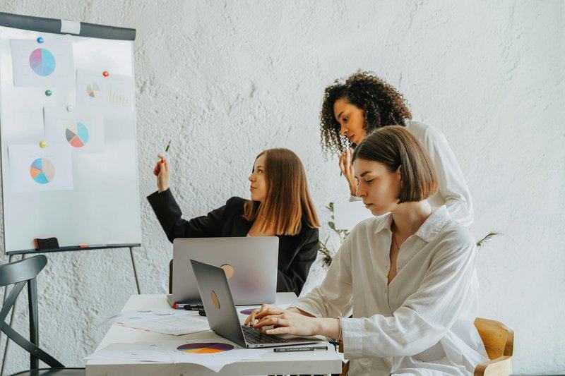 applied-analytics — image_text image — pexels:analytics use case pipeline prioritisation team pr
