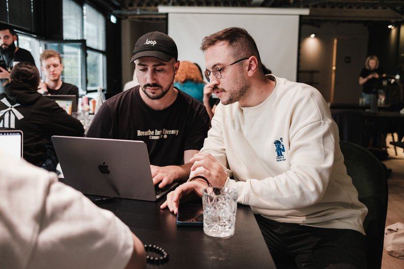 growth-and-innovation-strategy — image_text image — pexels:startup incubator digital innovation lab technolog