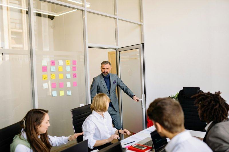operating-model — image_text image — pexels:organisational design workshop post-it notes struc