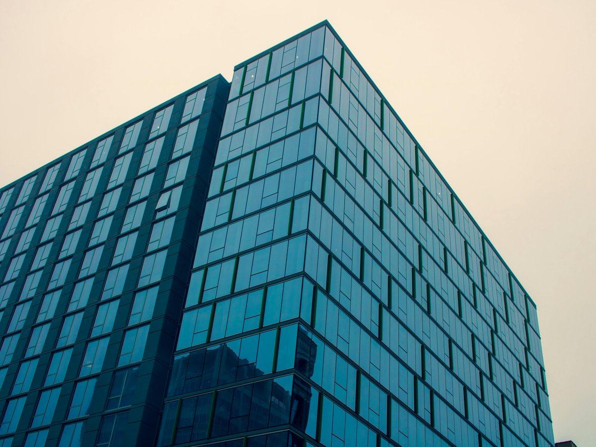 our-team — page_hero background_image [pexels]